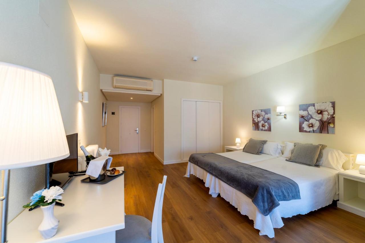 Hotel La Mota By Punta25 Group 3*