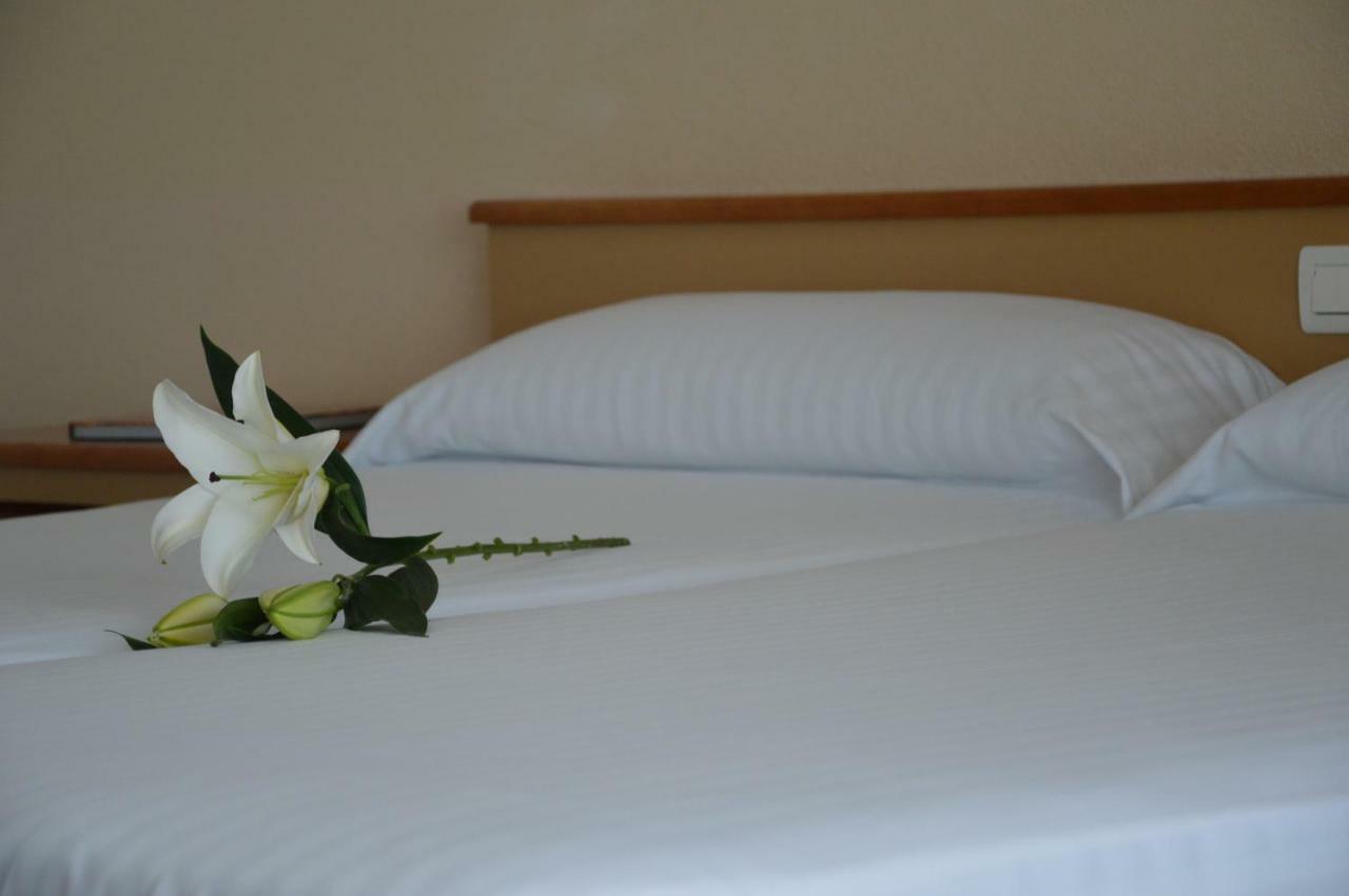 Hotel La Mota By Punta25 Group